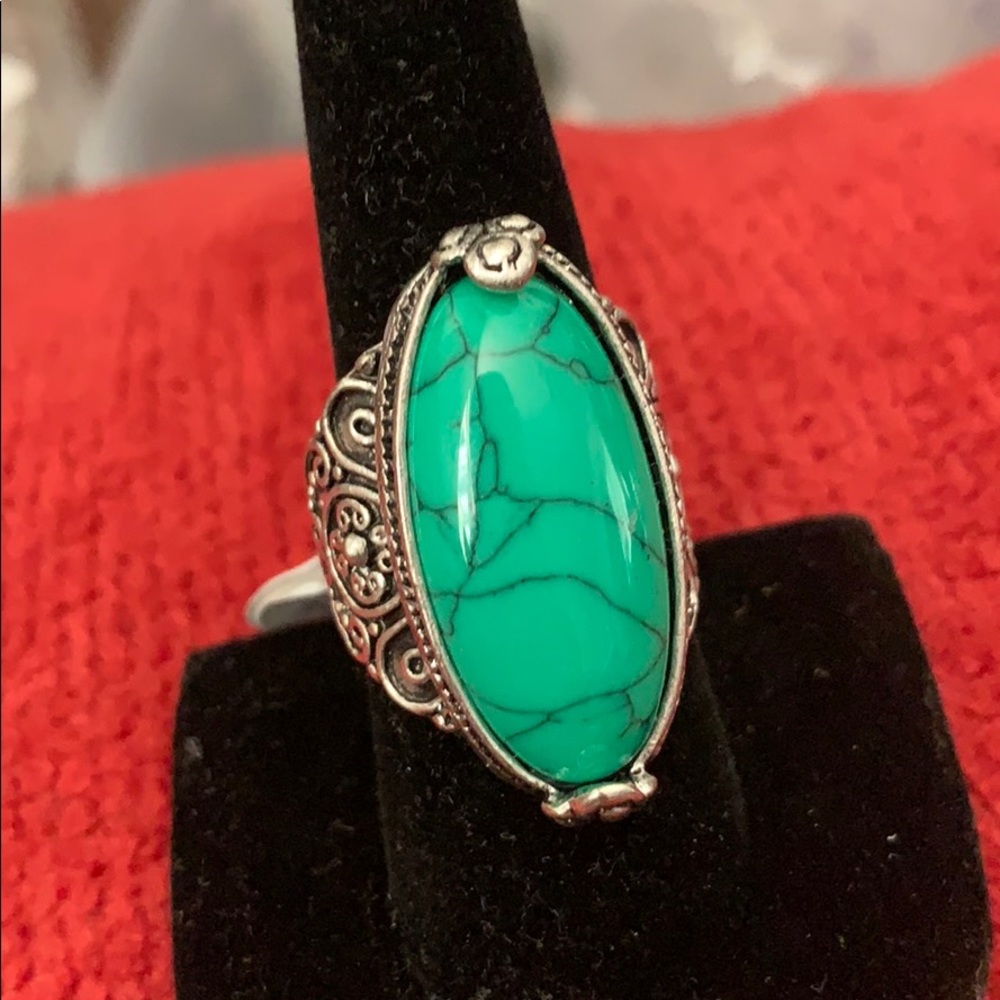 Turquoise & Silver ring. 💕 Perfect for you.